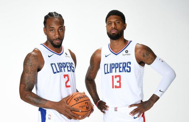 滕哈赫：当初出售麦克托米奈不对，但这笔交易对各方都是好事（滕哈赫：卖麦克托米奈当初失策，结果却让各方受益）