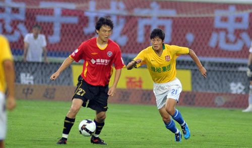 米切尔爆发，单节6中6砍下13分（米切尔手感火热，单节6投6中豪取13分）