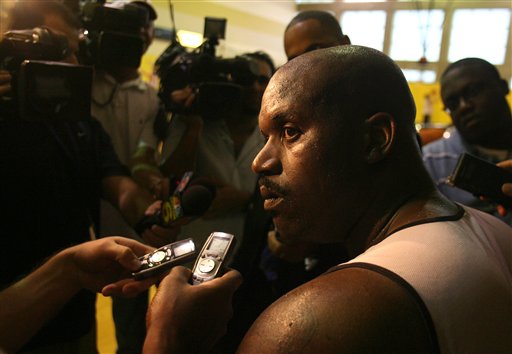 皇马客战毕包大名单：姆巴佩领衔，劳尔-阿森西奥回归（皇马出征毕尔巴鄂大名单：姆巴佩领衔，劳尔-阿森西奥重返阵容）