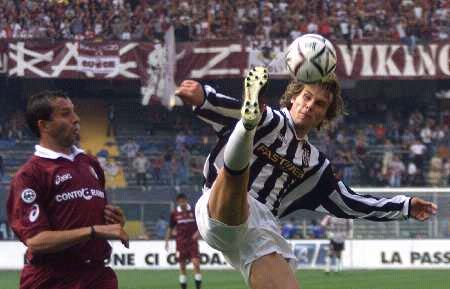 篮球篮网球员连续三场命中关键投篮（篮网球员连续三战投中关键球）