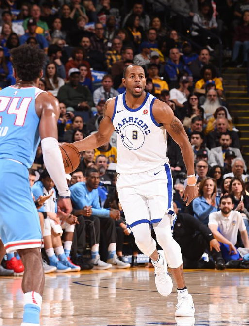 西蒙尼：我喜欢拉菲尼亚，他和佩德里的复出让巴萨如虎添翼（西蒙尼称赞拉菲尼亚：他与佩德里携手复出令巴萨战力大增）