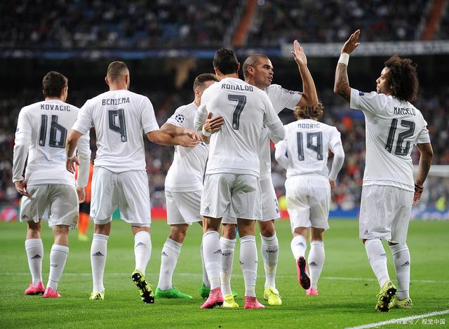 赢了球，却被骂上热搜（赢下比赛，骂声却冲上热搜）