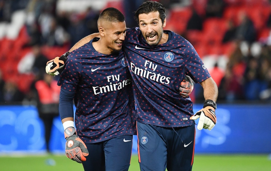 京东徐雷接替李明岗位？魏翊东：此时此刻两位都不知道安排（徐雷将接任李明职位？魏翊东回应：目前两人都不清楚安排）