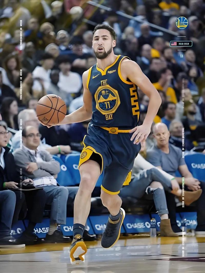 萨拉赫对斯洛特不满冲突升级，利物浦该怎么面对更衣室的矛盾？（萨拉赫与斯洛特矛盾加剧：利物浦如何化解更衣室风波？）